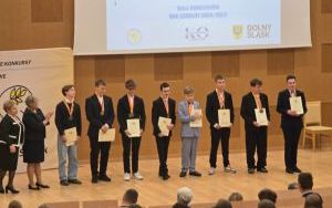 Podwójny laureat (2)