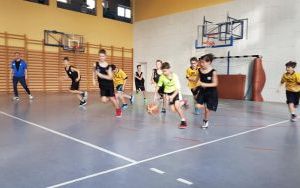 Vice Mistrzowie Powiatu w Piłce koszykowej chłopców!! (4)