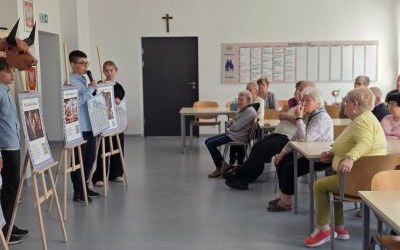 Międzypokoleniowe spotkanie w Dziennym Domu Seniora (5)